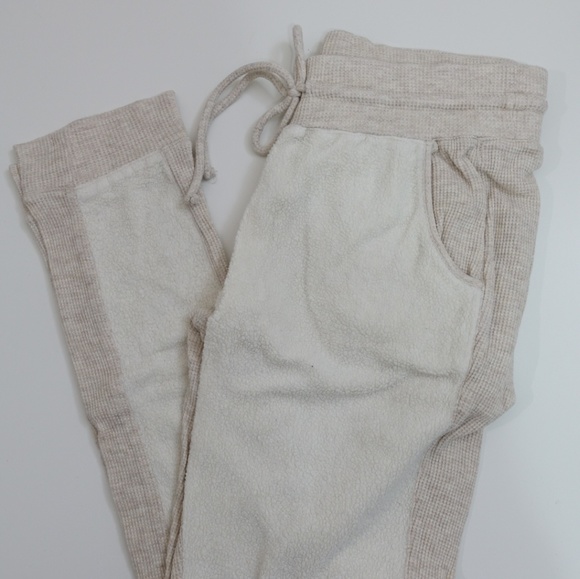 Pants - Anthropologie Sat/Sun sweatpants size xs